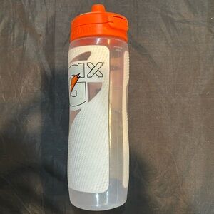 Gatorade GX USA Squeeze 30 oz Plastic White Color Hydration System Water Bottle